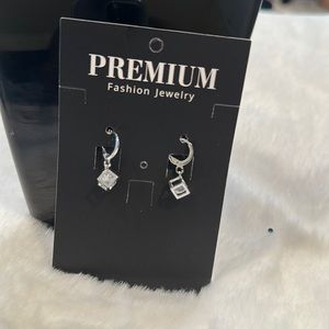 Silver plated cube earrings,crytalshik